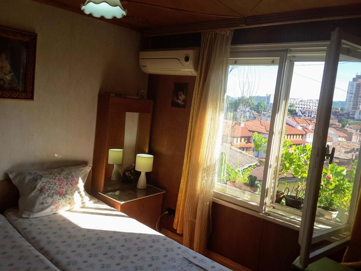 Diana Guesthouse Veliko Tărnovo Esterno foto