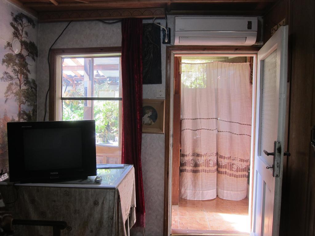 Diana Guesthouse Veliko Tărnovo Esterno foto