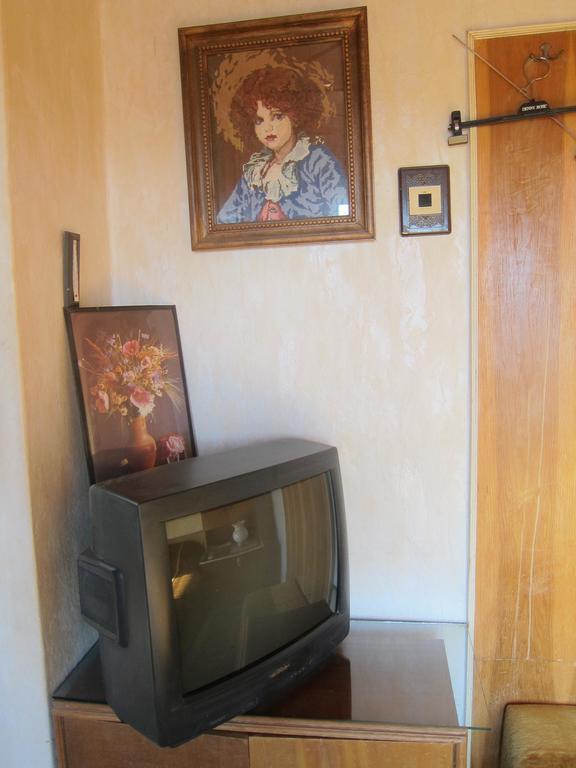 Diana Guesthouse Veliko Tărnovo Esterno foto